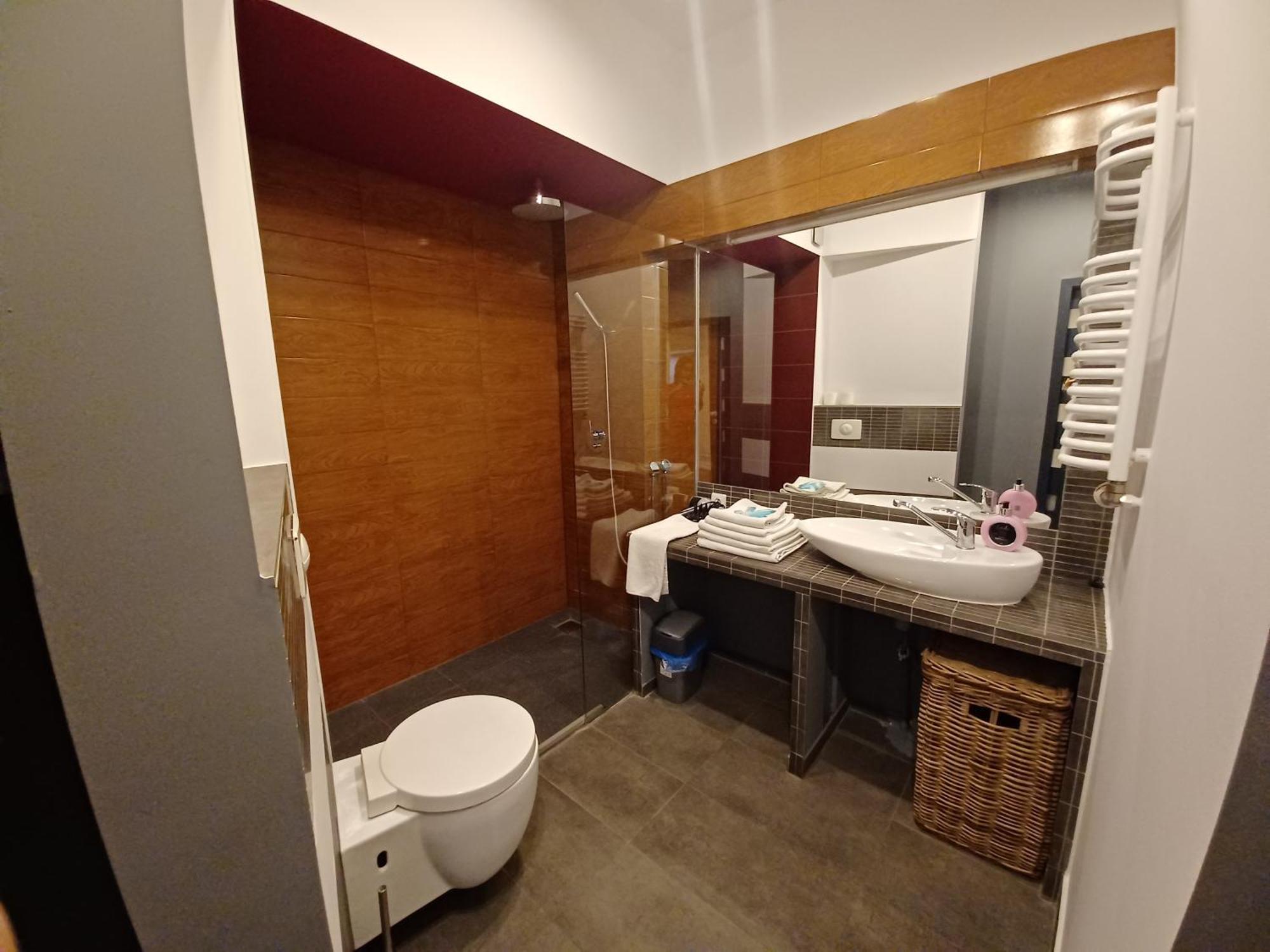 Apartamenty Triton Park Varşovia Exterior foto