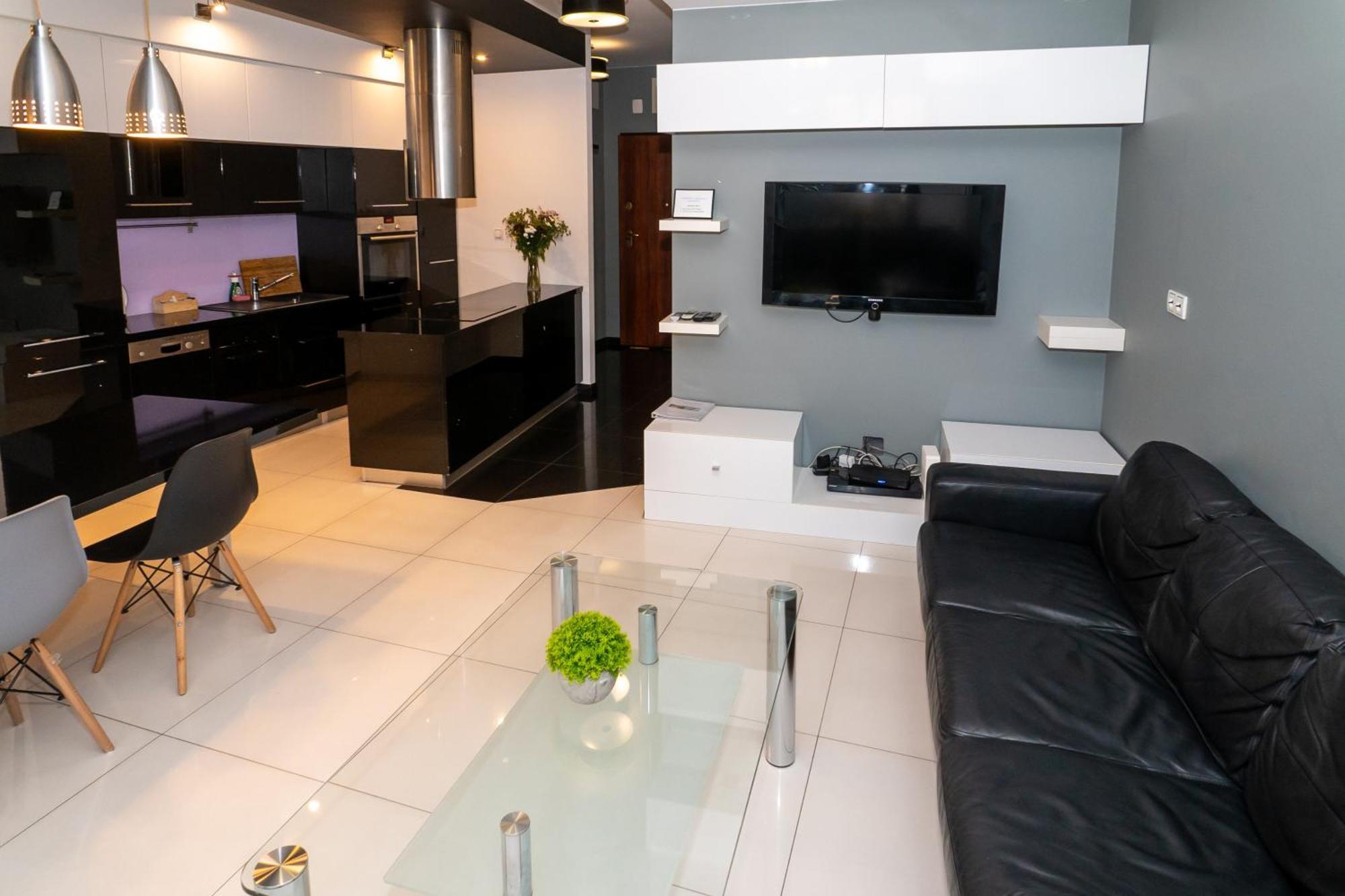 Apartamenty Triton Park Varşovia Exterior foto