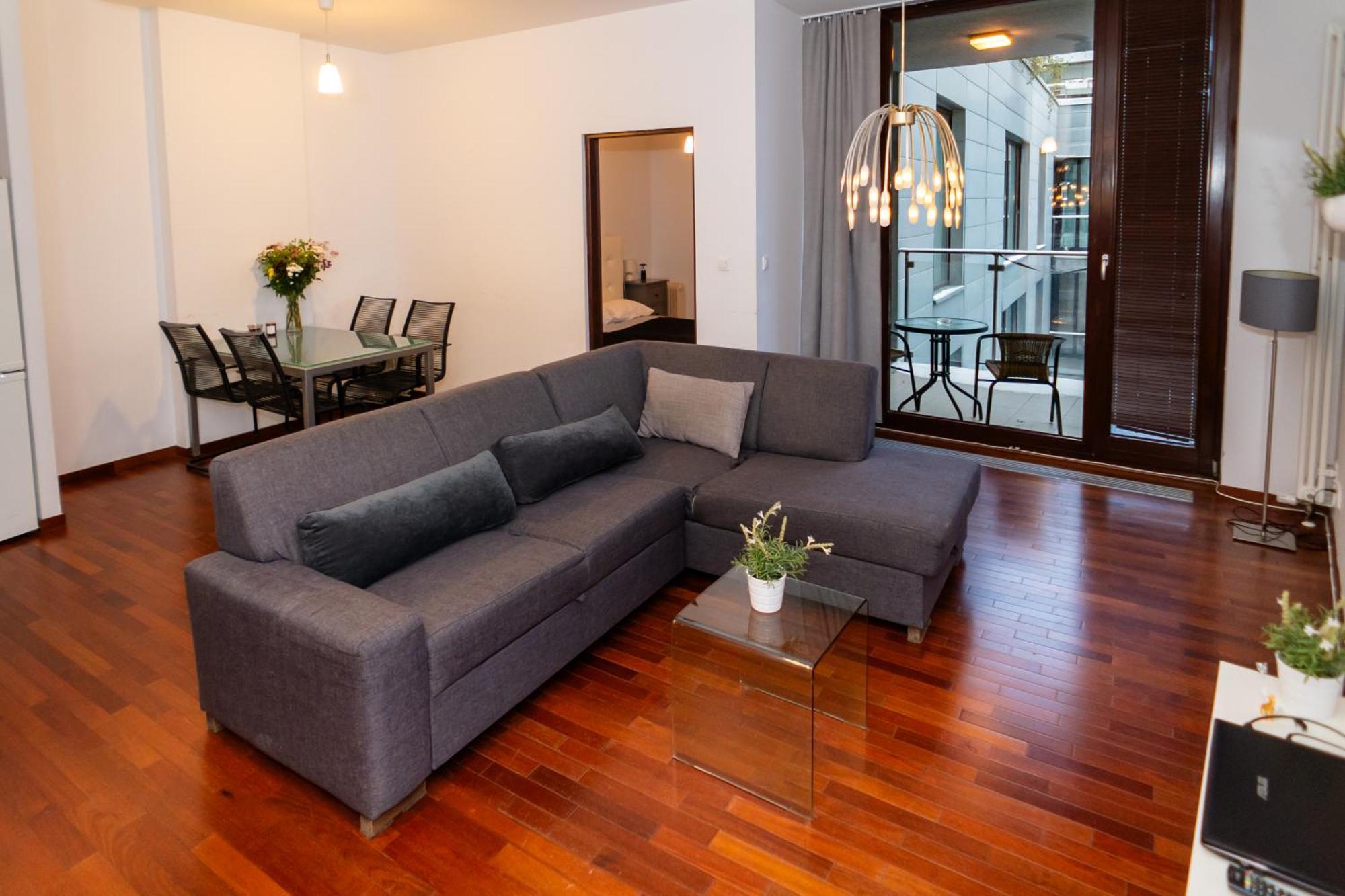Apartamenty Triton Park Varşovia Exterior foto