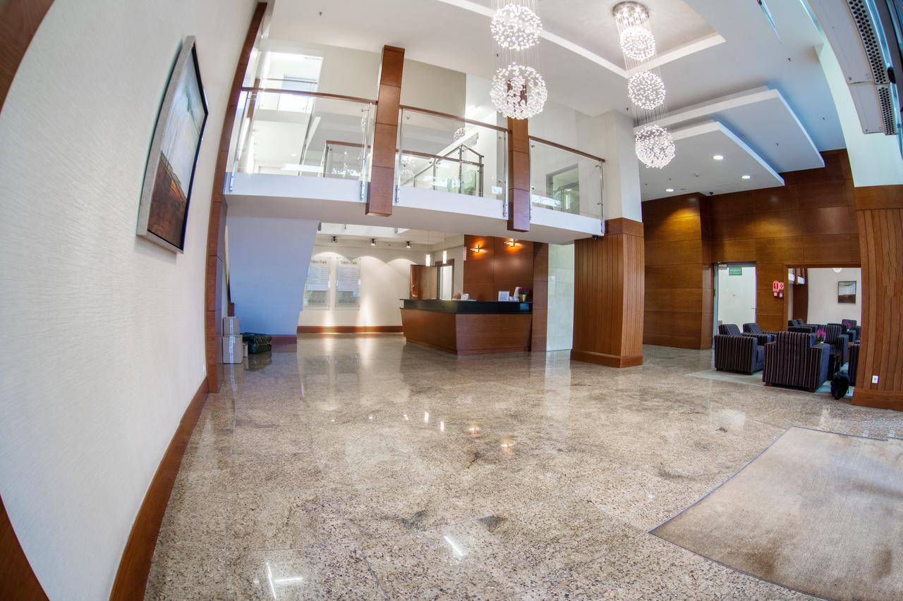 Apartamenty Triton Park Varşovia Exterior foto